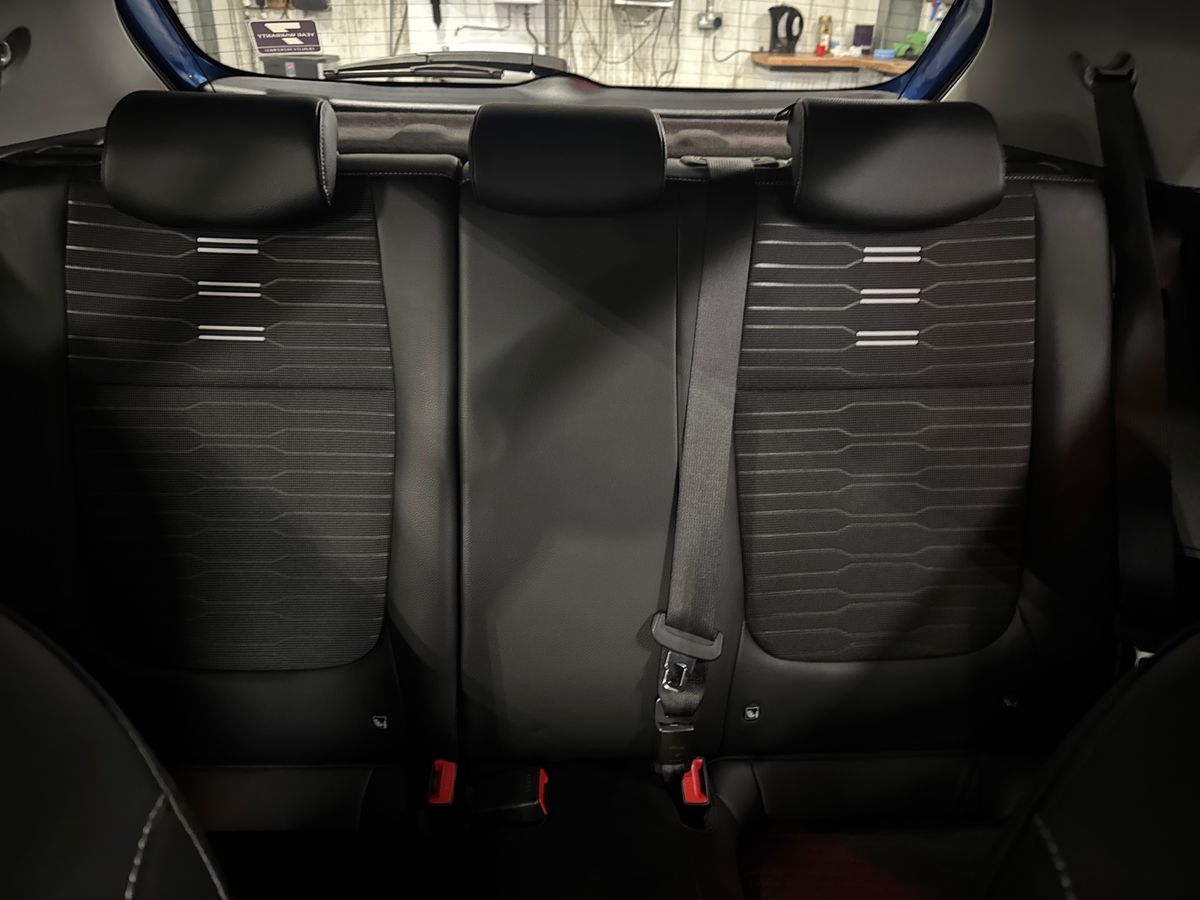 Used Kia Stonic 2024 for sale - 76609573: Photo 28