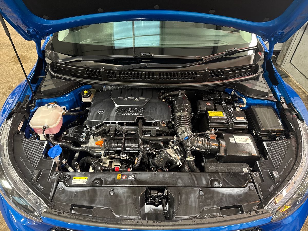 Used Kia Stonic 2024 for sale - 76609573: Photo 33