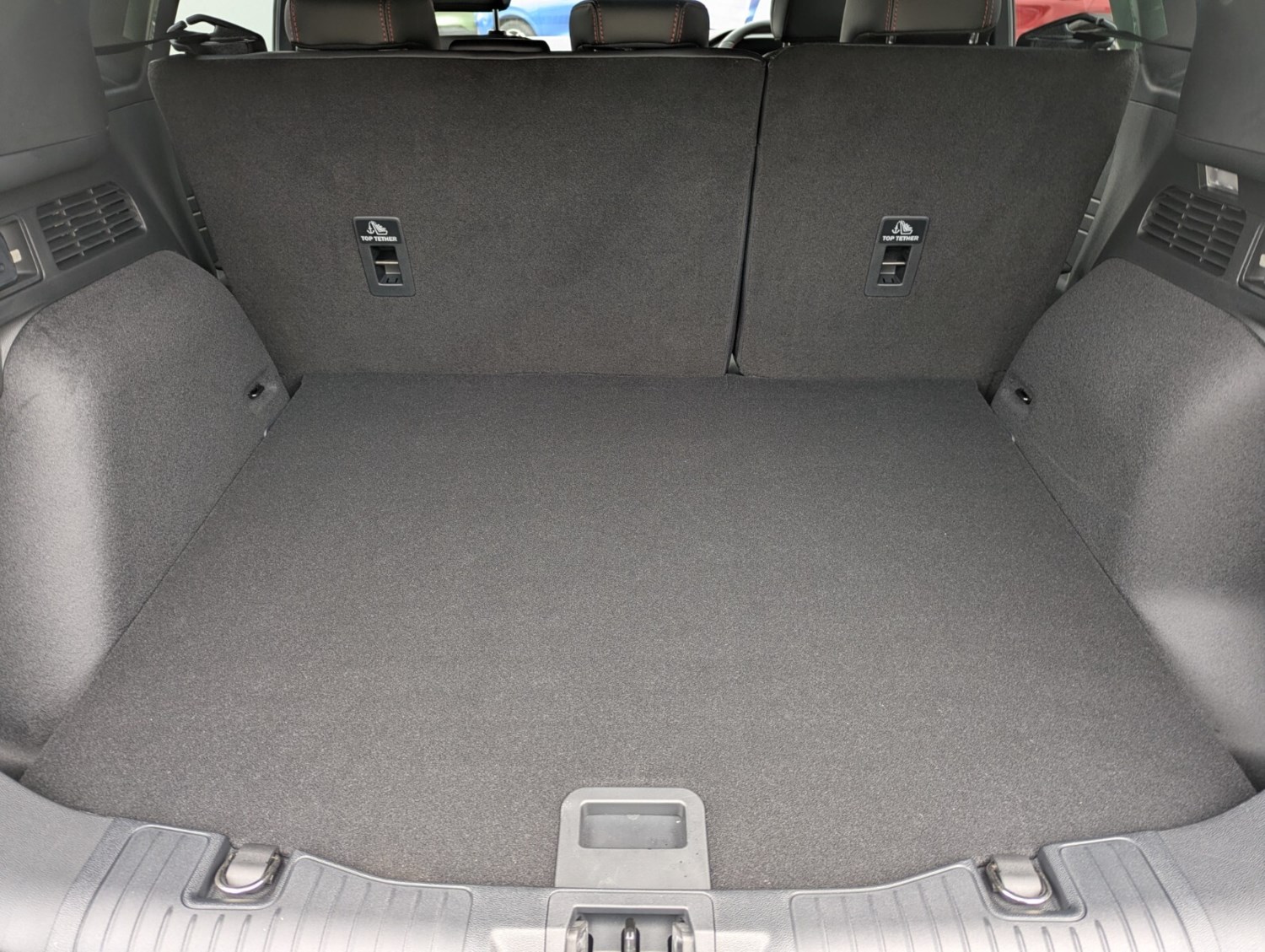 2025 Ford Kuga 2.5 FHEV 4WD ST-Line X 5dr CVT Estate Hybrid Automatic - Picture 10 of 24