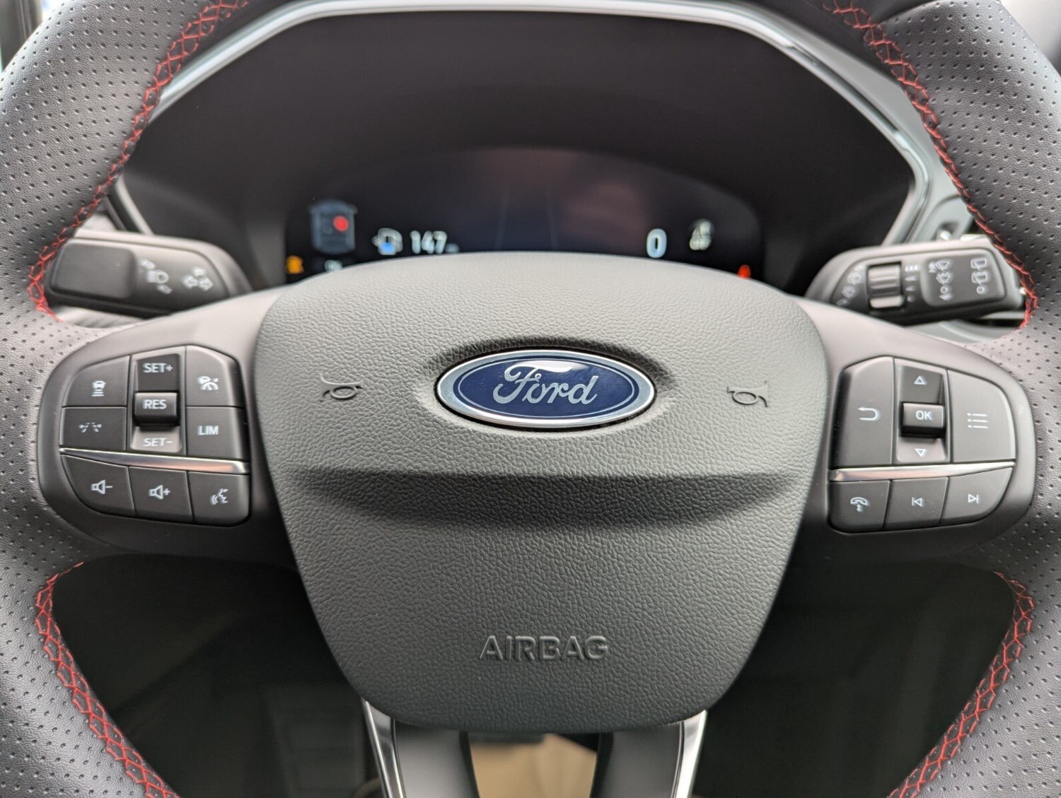 2025 Ford Kuga 2.5 FHEV 4WD ST-Line X 5dr CVT Estate Hybrid Automatic - Picture 23 of 24