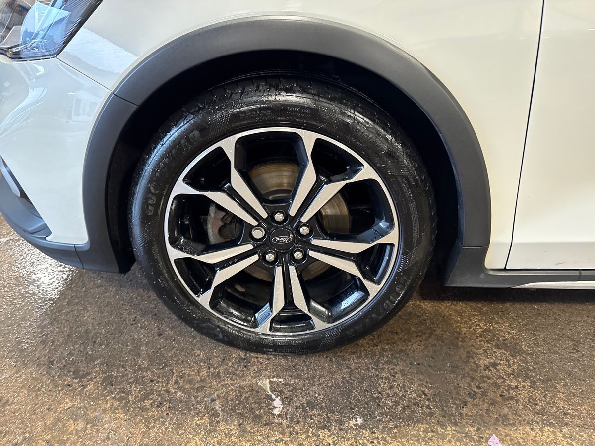 Used Ford Focus 2020 for sale - 77678818: Photo 14