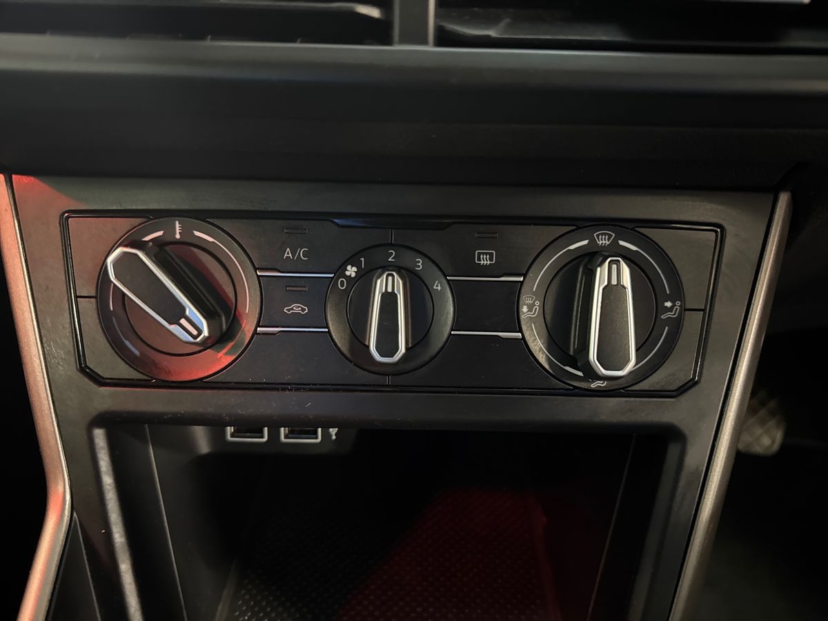 Used Volkswagen Polo 2020 for sale - 76696401: Photo 26