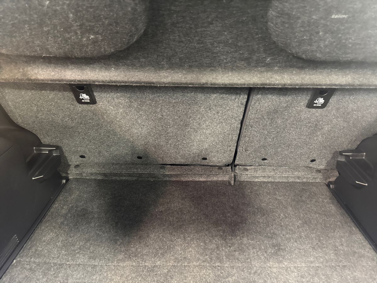 Used Toyota Yaris 2017 for sale - 77406225: Photo 17