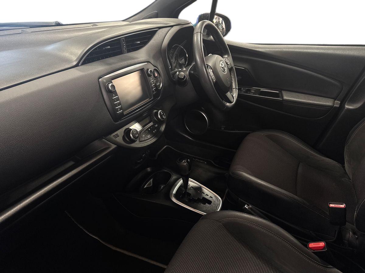 Used Toyota Yaris 2017 for sale - 77406225: Photo 18