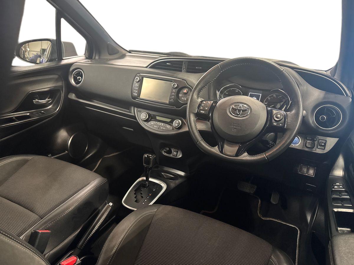 Used Toyota Yaris 2017 for sale - 77406225: Photo 19