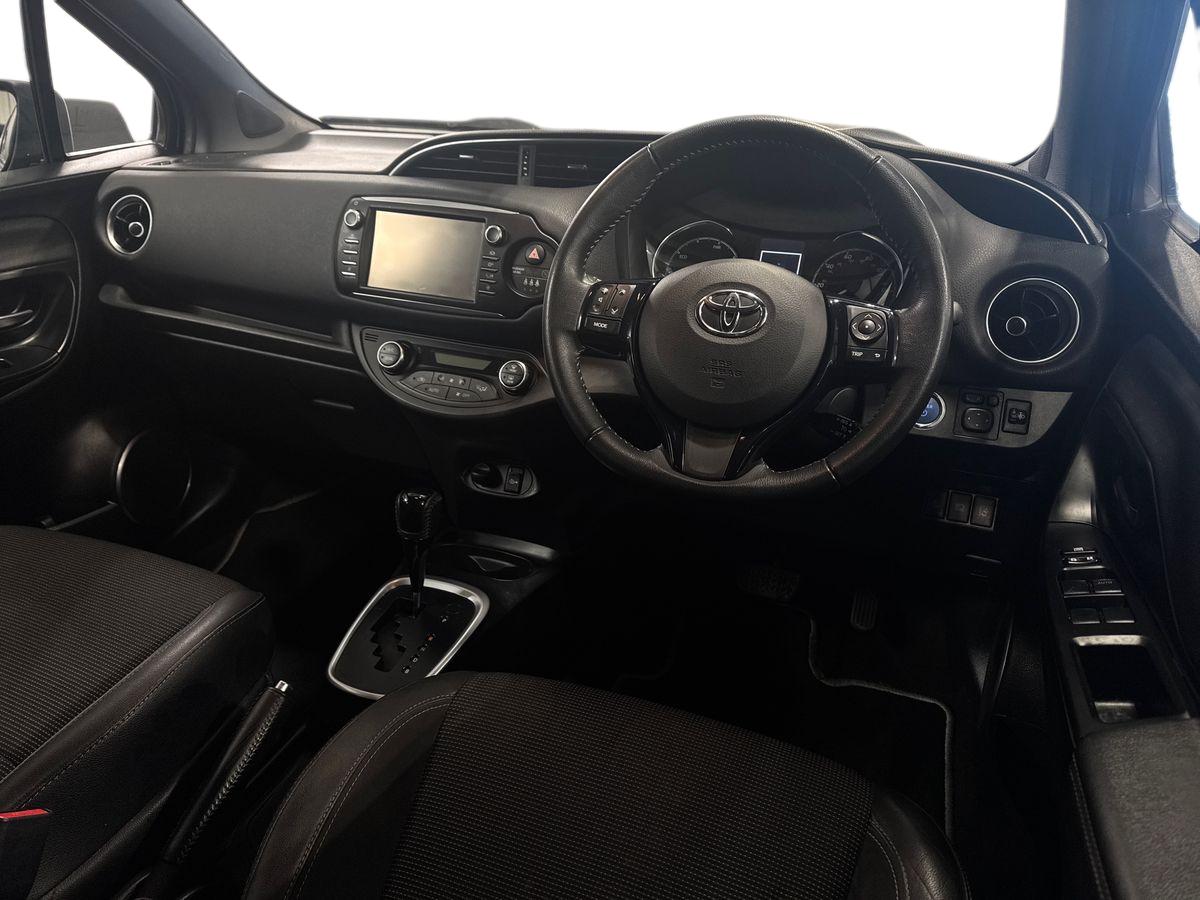 Used Toyota Yaris 2017 for sale - 77406225: Photo 21