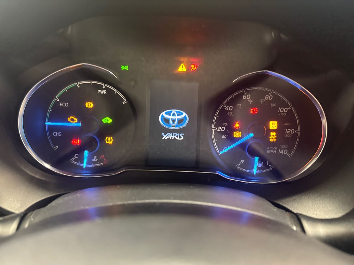 Used Toyota Yaris 2017 for sale - 77406225: Photo 23