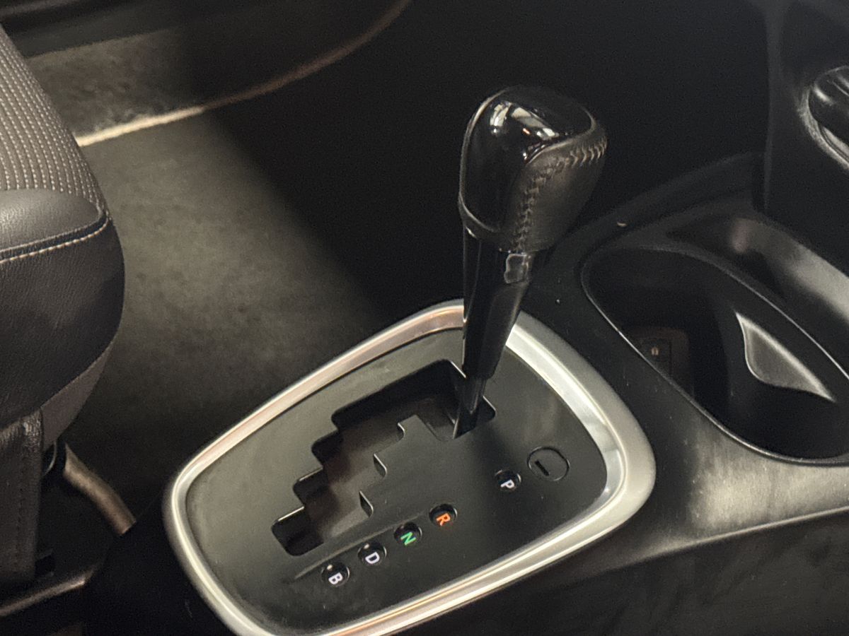 Used Toyota Yaris 2017 for sale - 77406225: Photo 27