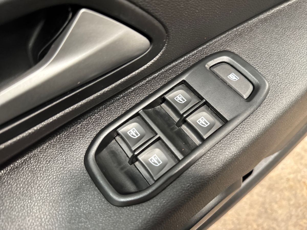 Used Dacia Duster 2023 for sale - 77927341: Photo 24