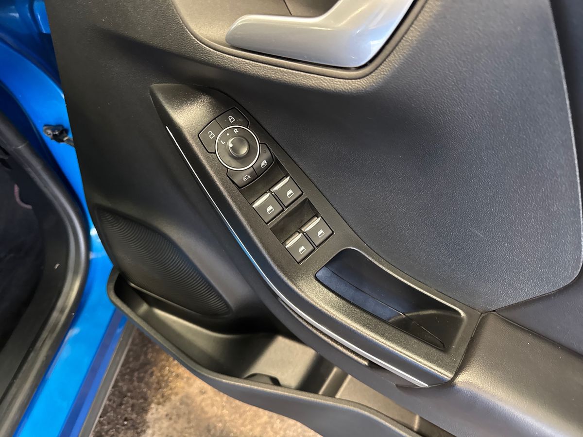 Used Ford Puma 2023 for sale - 78198902: Photo 24