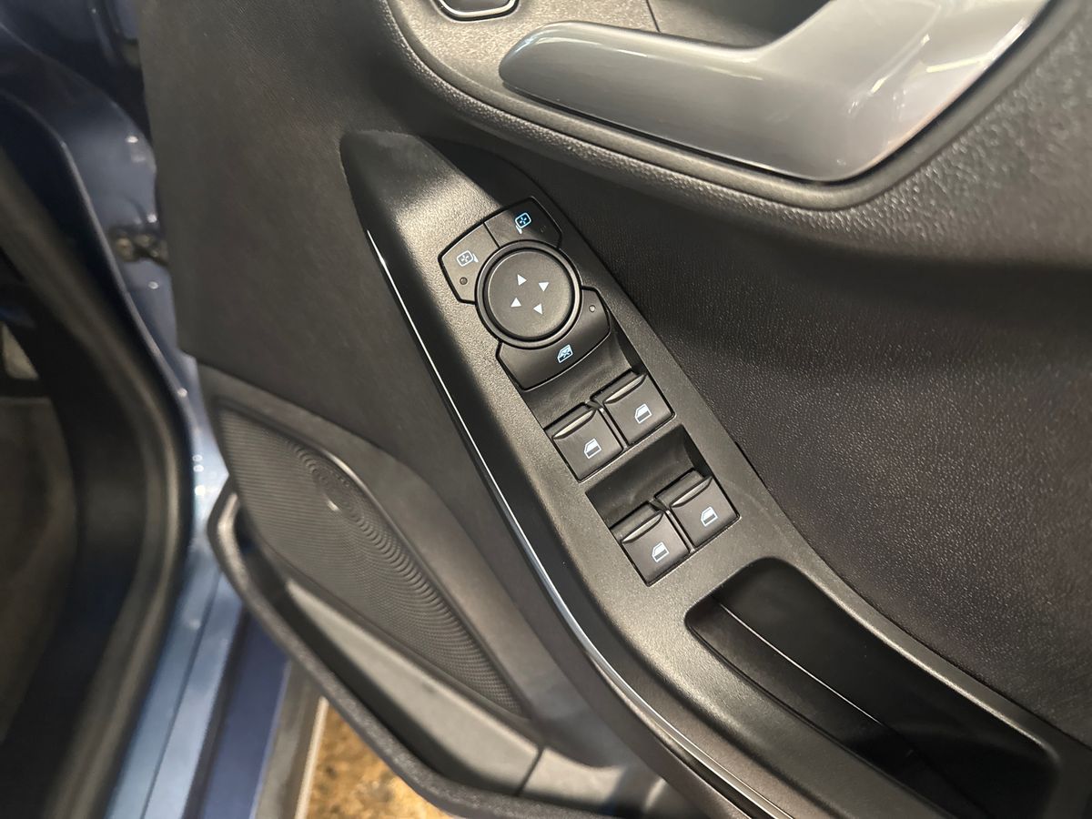 Used Ford Fiesta 2022 for sale - 76881851: Photo 24