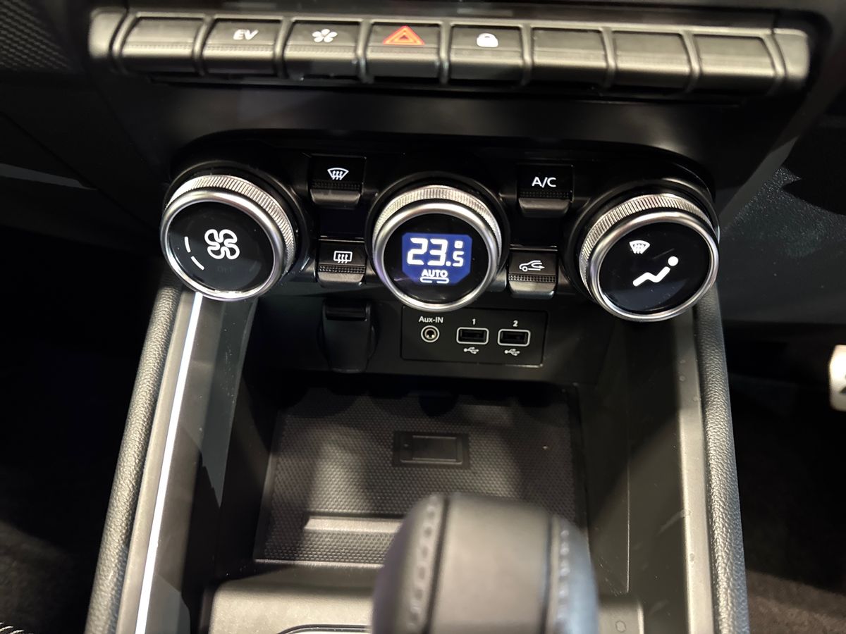 Used Renault Clio 2023 for sale - 76977665: Photo 26