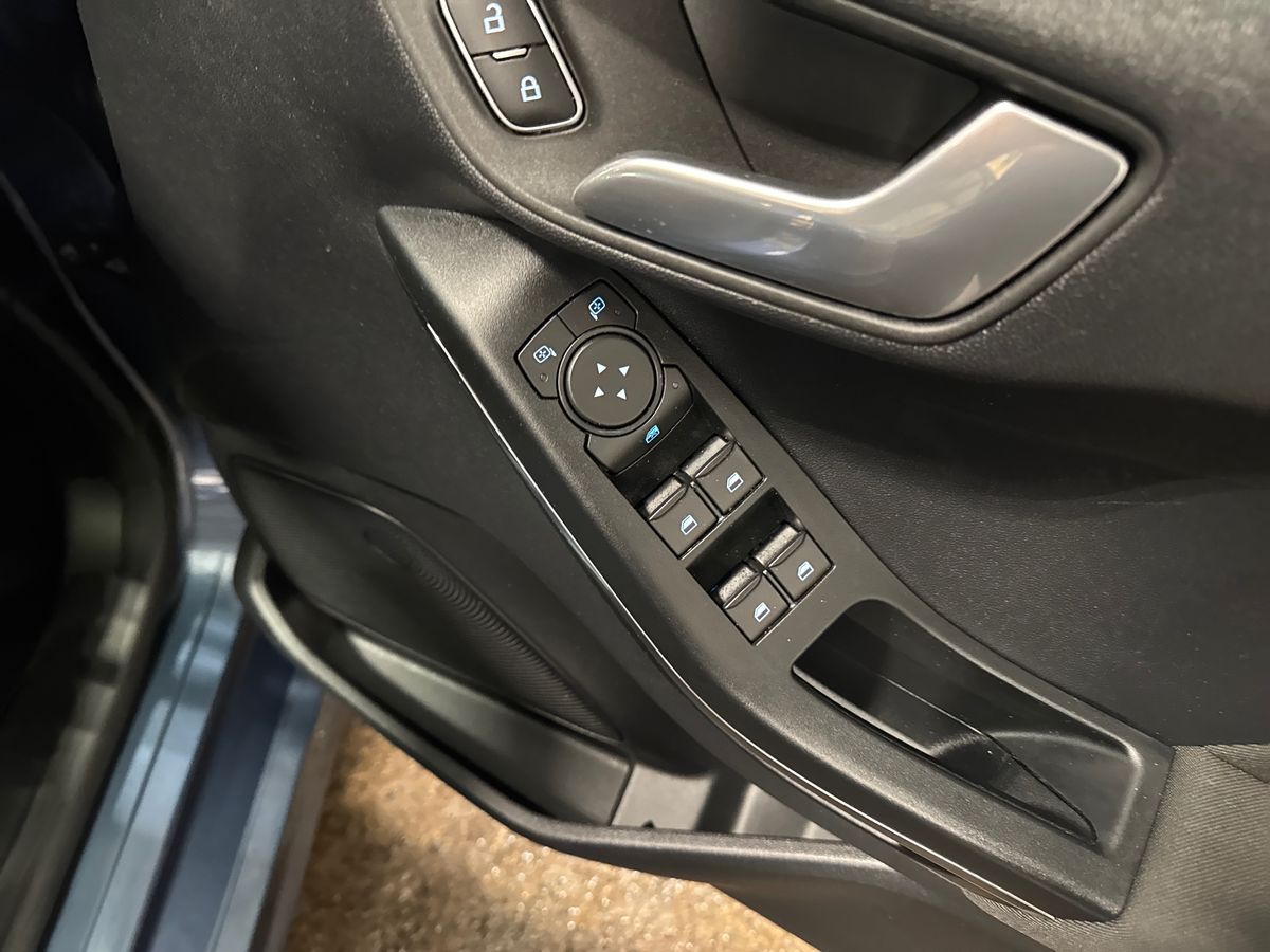 Used Ford Fiesta 2023 for sale - 76773329: Photo 24