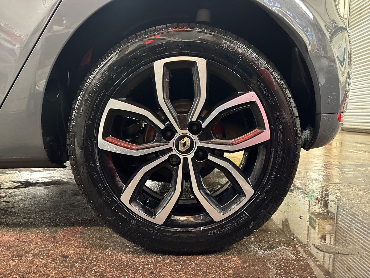 Used Renault Clio 2019 for sale - 77004931: Photo 11