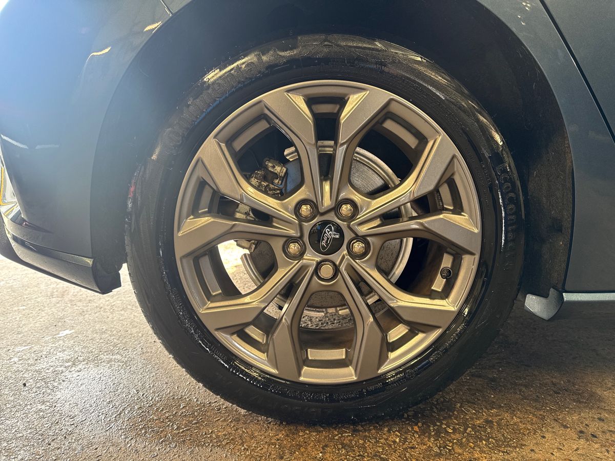 Used Ford Focus 2023 for sale - 77995122: Photo 14