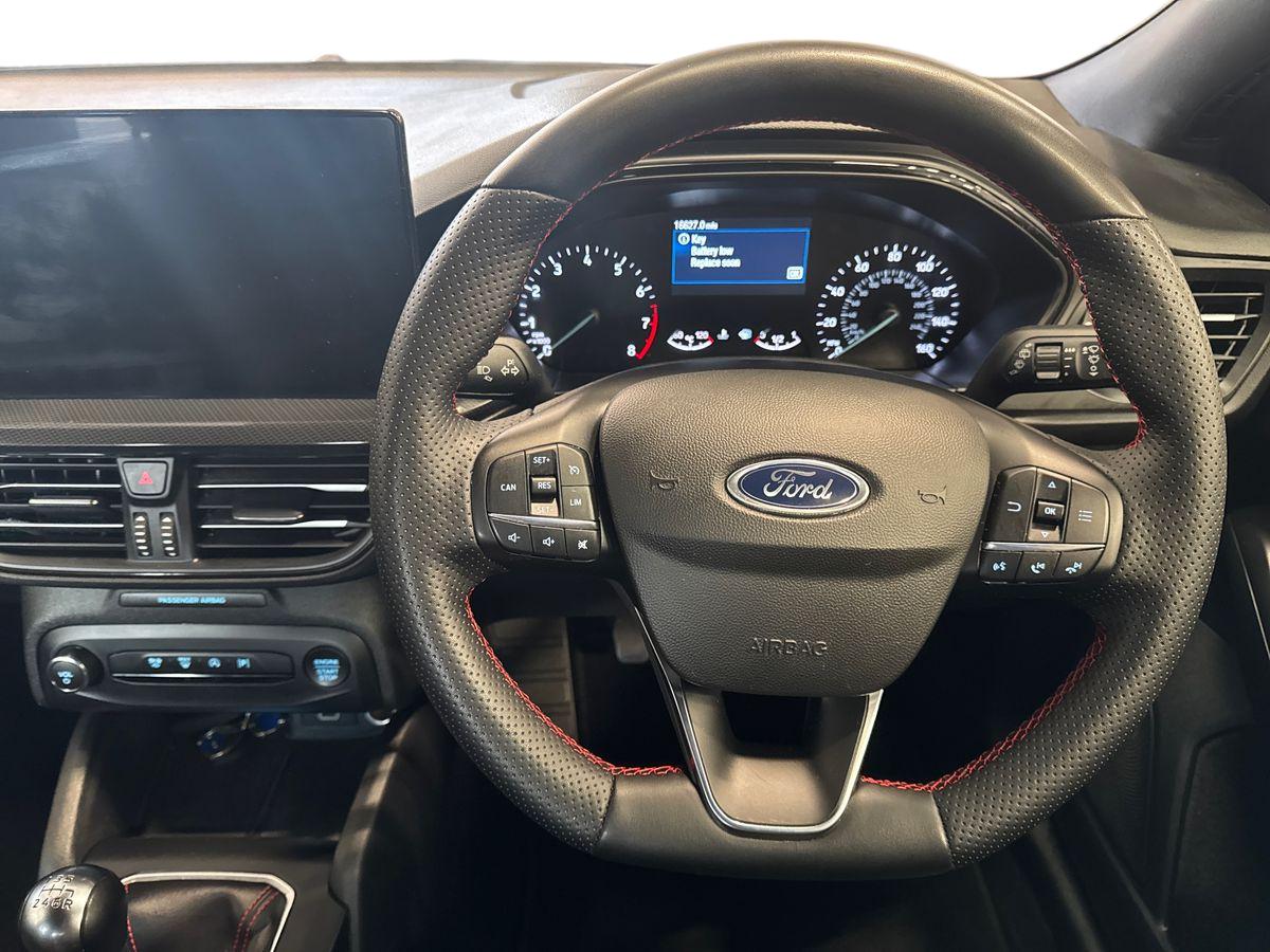 Used Ford Focus 2023 for sale - 77995122: Photo 21