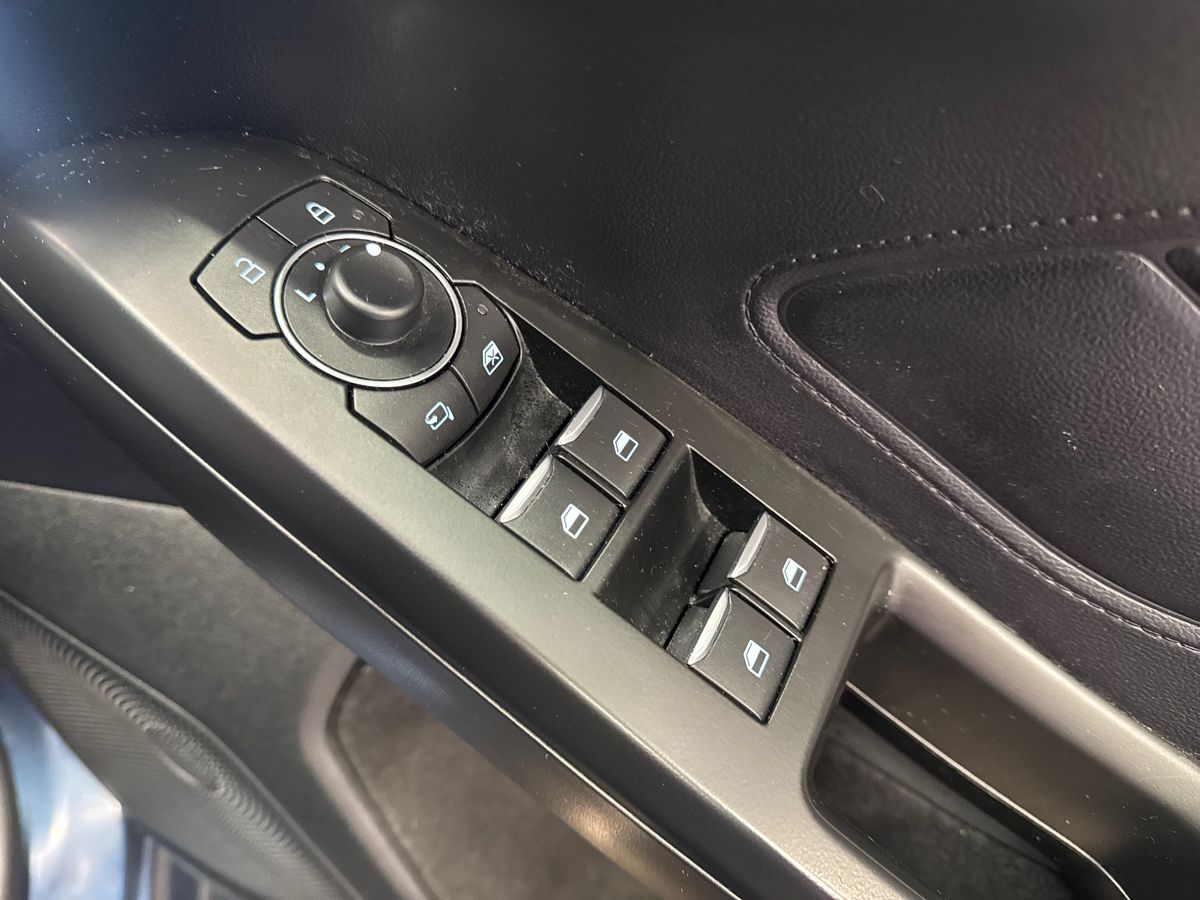 Used Ford Focus 2023 for sale - 77995122: Photo 24