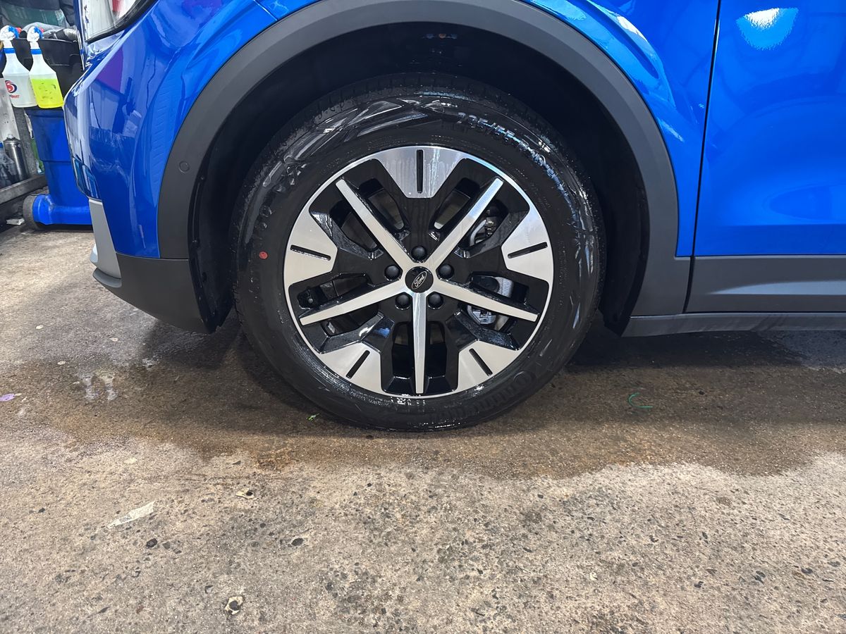 Used Ford Explorer 2025 for sale - 76630063: Photo 15