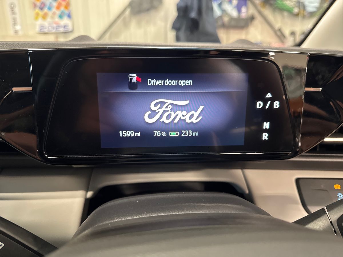 Used Ford Explorer 2025 for sale - 76630063: Photo 23