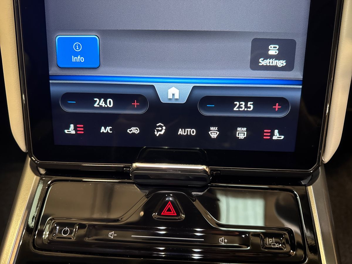 Used Ford Explorer 2025 for sale - 76630063: Photo 26