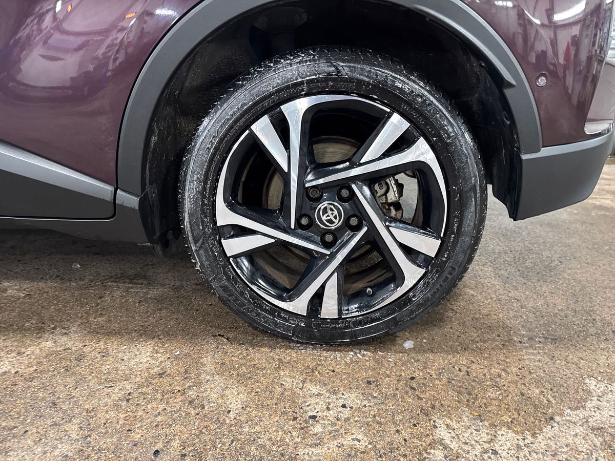 Used Toyota C-HR 2022 for sale - 77035832: Photo 15