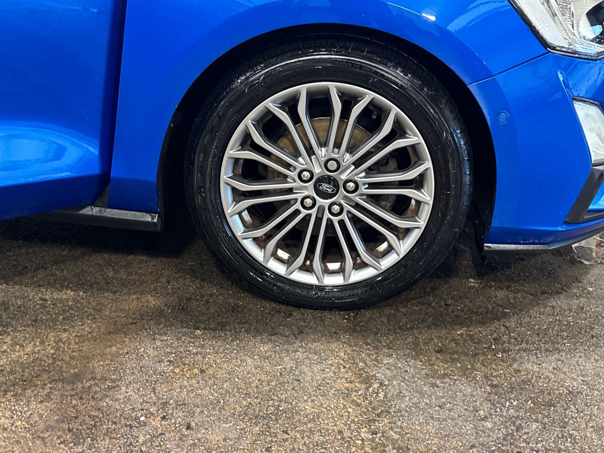 Used Ford Focus 2018 for sale - 76544559: Photo 11