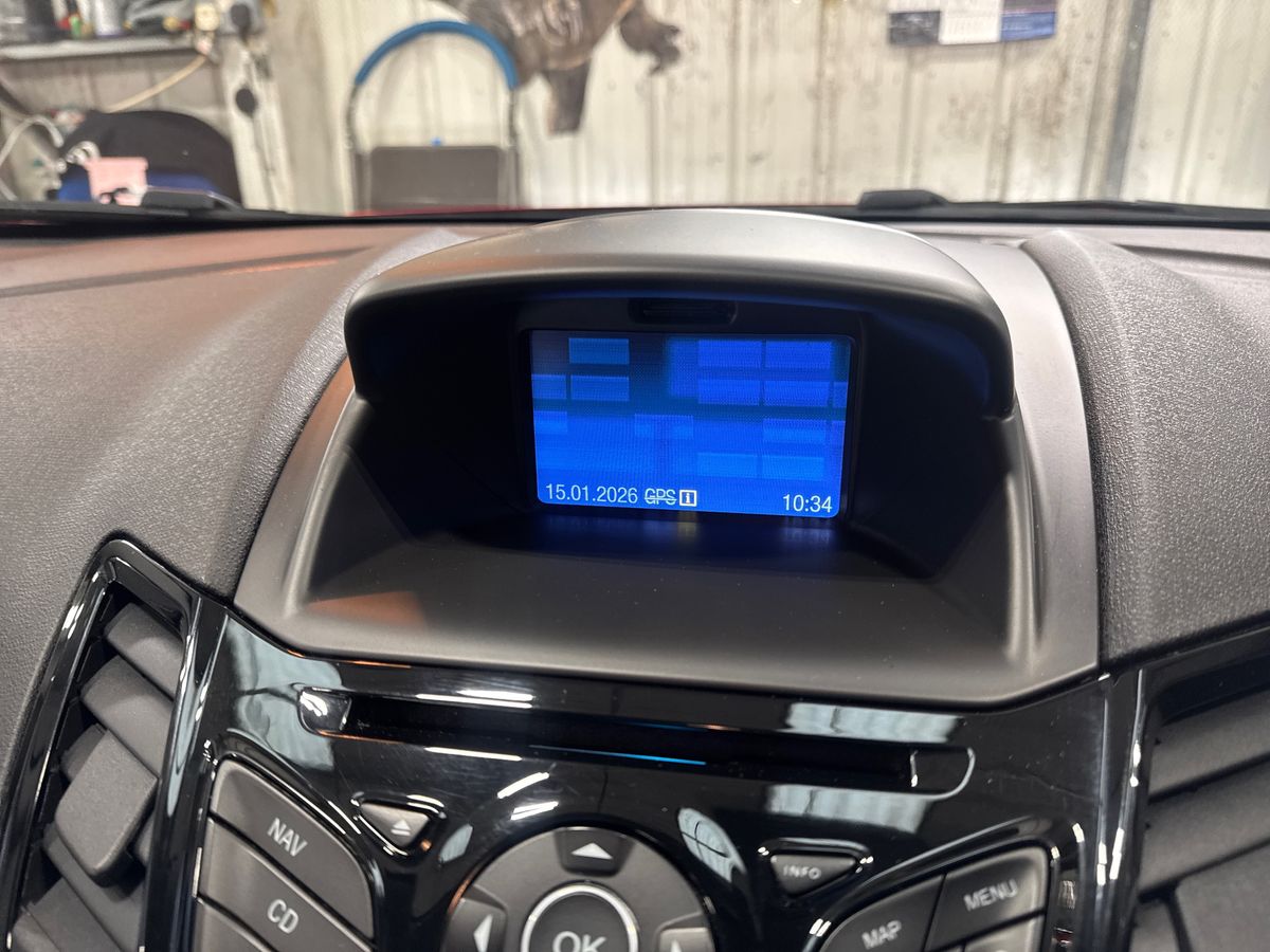 Used Ford Fiesta 2016 for sale - 77218725: Photo 25