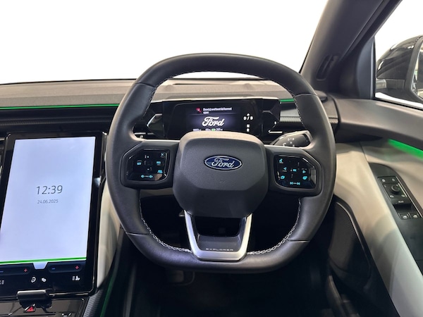 Used Ford Explorer 2024 for sale - 75056357: Photo 21