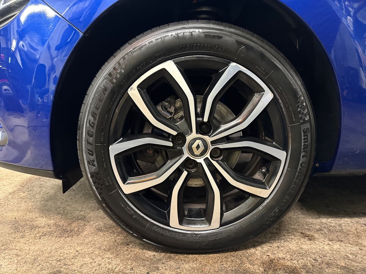 Used Renault Clio 2018 for sale - 77353782: Photo 14