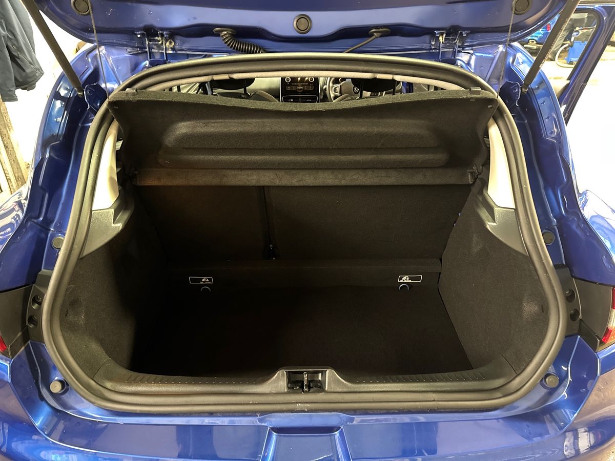 Used Renault Clio 2018 for sale - 77353782: Photo 17