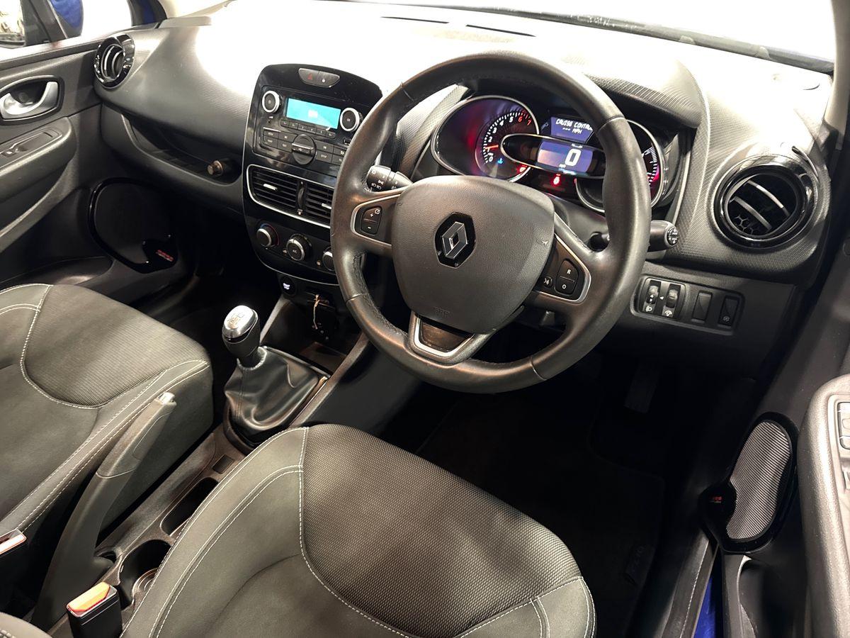 Used Renault Clio 2018 for sale - 77353782: Photo 22