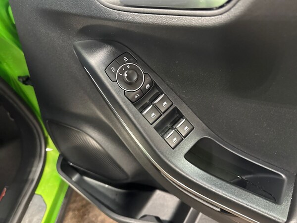 Used Ford Puma 2021 for sale - 76261694: Photo 24