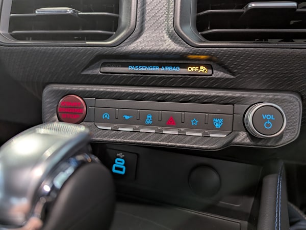 Used Ford Mustang 2025 for sale - 75554433: Photo 35