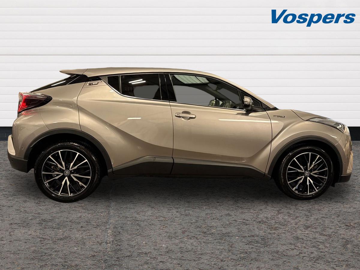 Used Toyota C-HR 2018 for sale - 76915070: Photo 10