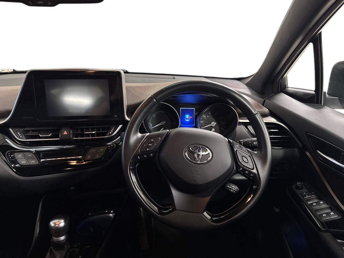 Used Toyota C-HR 2018 for sale - 76915070: Photo 21