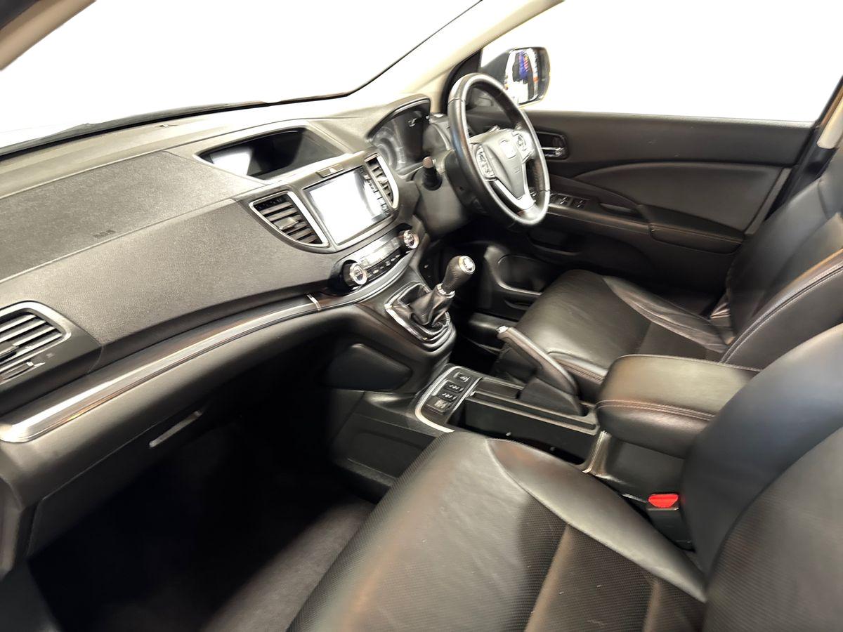 Used Honda CR-V 2017 for sale - 77810141: Photo 18