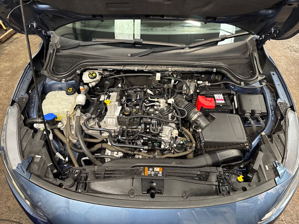 Vehicle 33