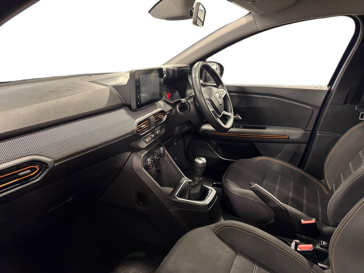 Used Dacia Sandero Stepway 2022 for sale - 77145847: Photo 18