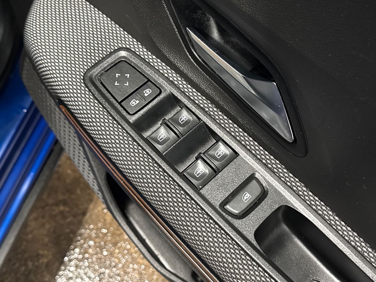 Used Dacia Sandero Stepway 2022 for sale - 77145847: Photo 24