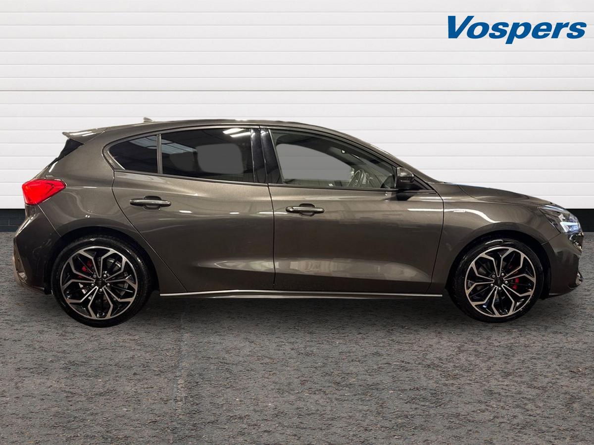 Used Ford Focus 2021 for sale - 76717437: Photo 10