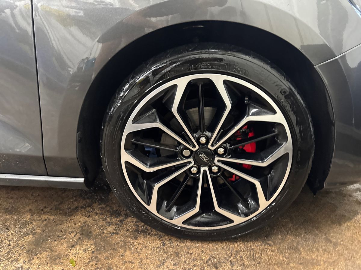 Used Ford Focus 2021 for sale - 76717437: Photo 15