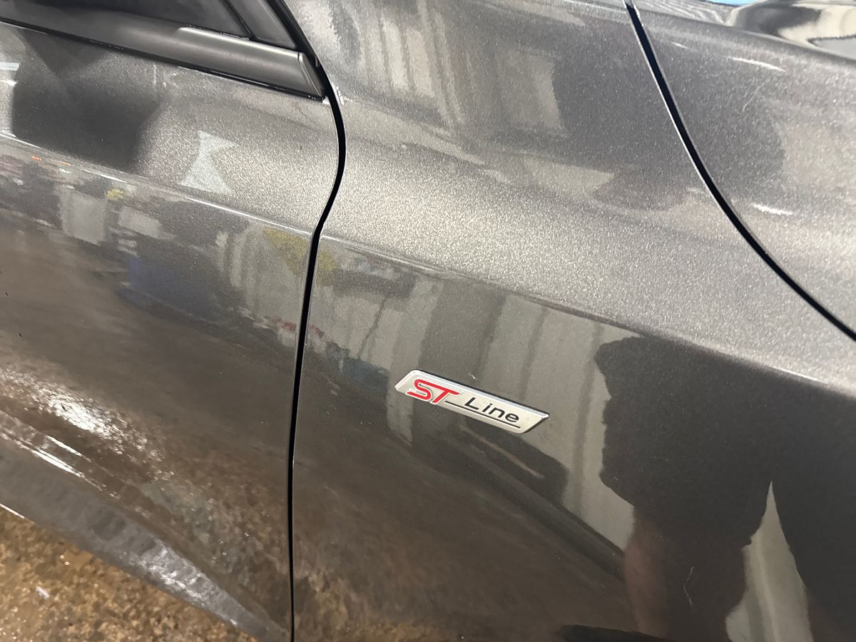 Used Ford Focus 2021 for sale - 76717437: Photo 31