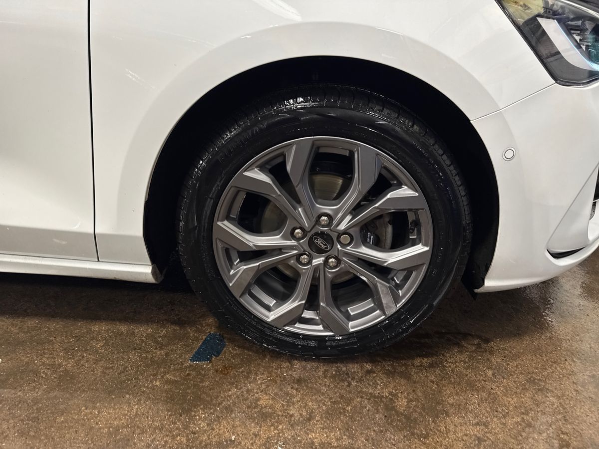 Used Ford Focus 2022 for sale - 76888748: Photo 11