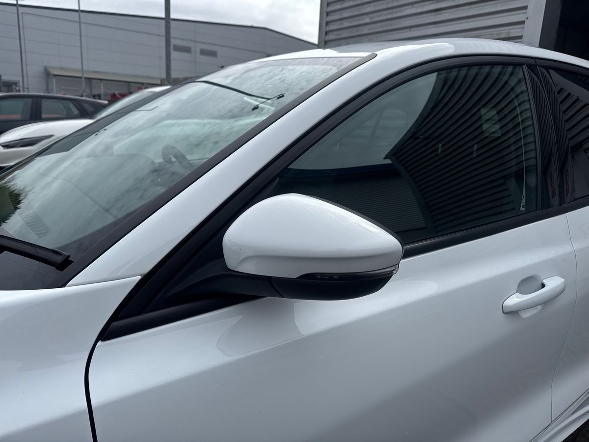 Used Ford Focus 2023 for sale - 78187012: Photo 29