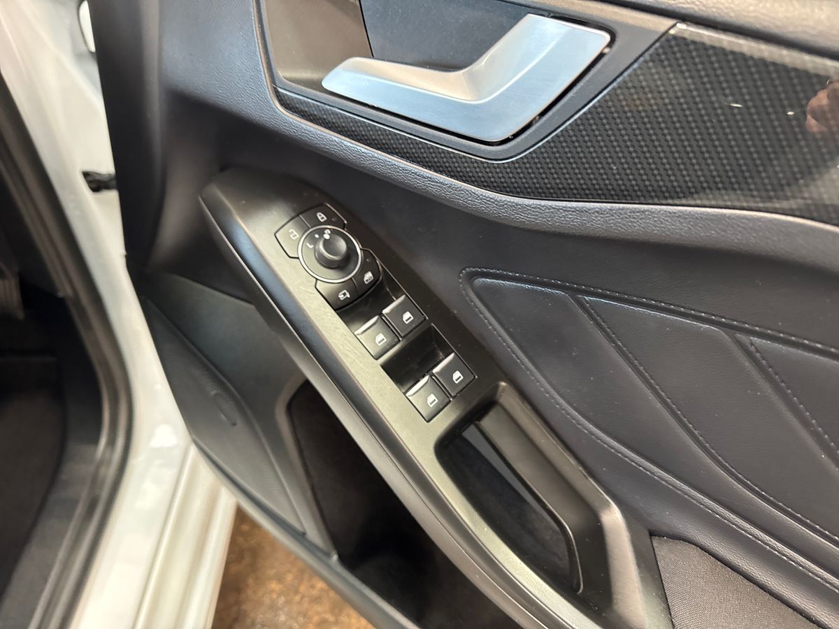 Used Ford Focus 2023 for sale - 78206724: Photo 24