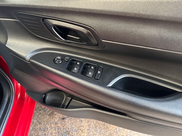 Used Hyundai i20 2021 for sale - 76221682: Photo 24