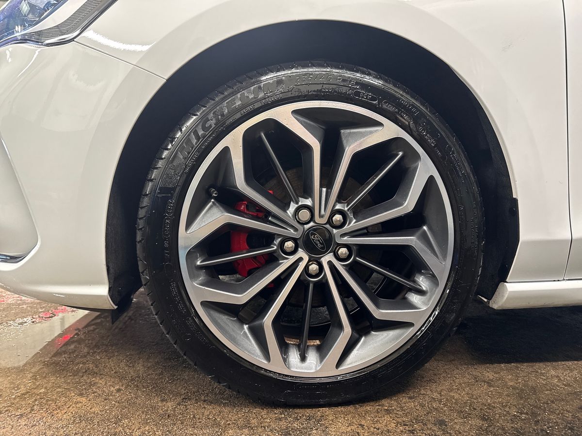 Used Ford Focus 2023 for sale - 75984749: Photo 14