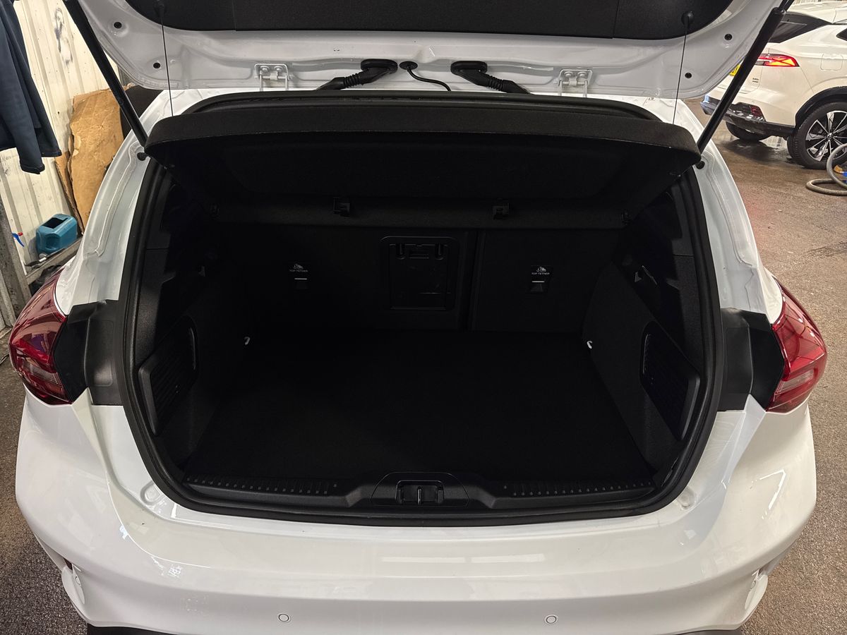 Used Ford Focus 2023 for sale - 75984749: Photo 17