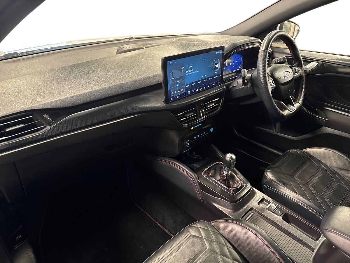 Used Ford Focus 2023 for sale - 75984749: Photo 18