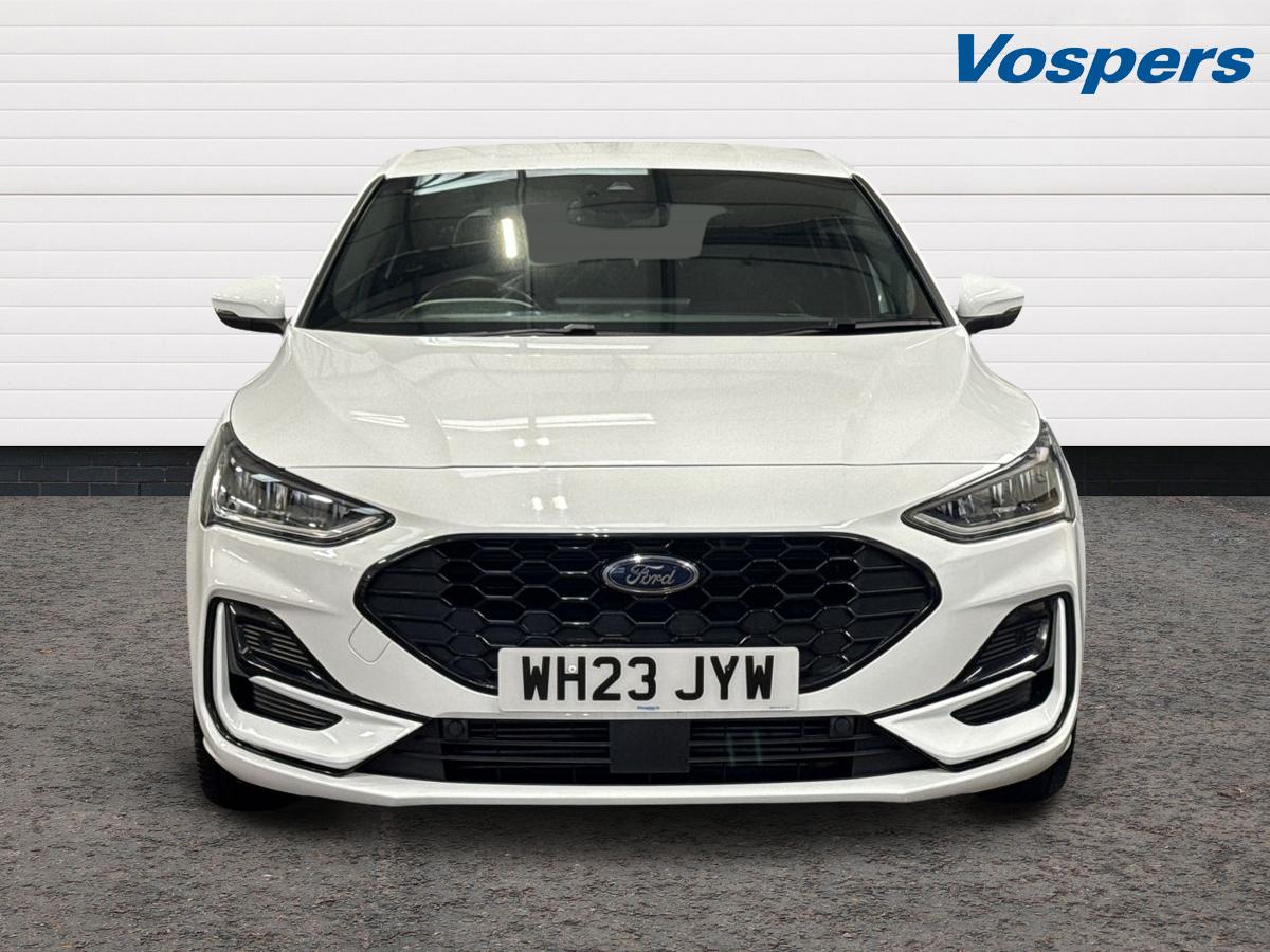 Used Ford Focus 2023 for sale - 75984749: Photo 2